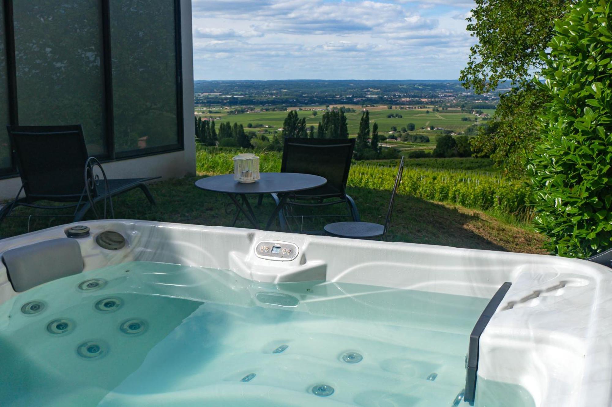 Bed and Breakfast Le Domaine De La Tour Des Vents Bergerac Exteriér fotografie
